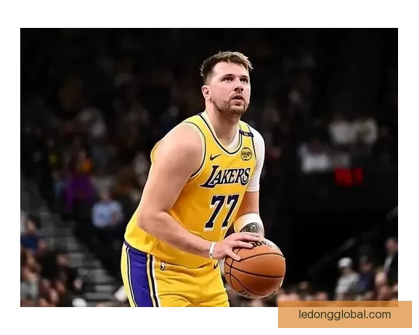 亚历山大力压文班成为ESPN模拟MVP投票榜首 约基奇排名第三东契奇位列第四